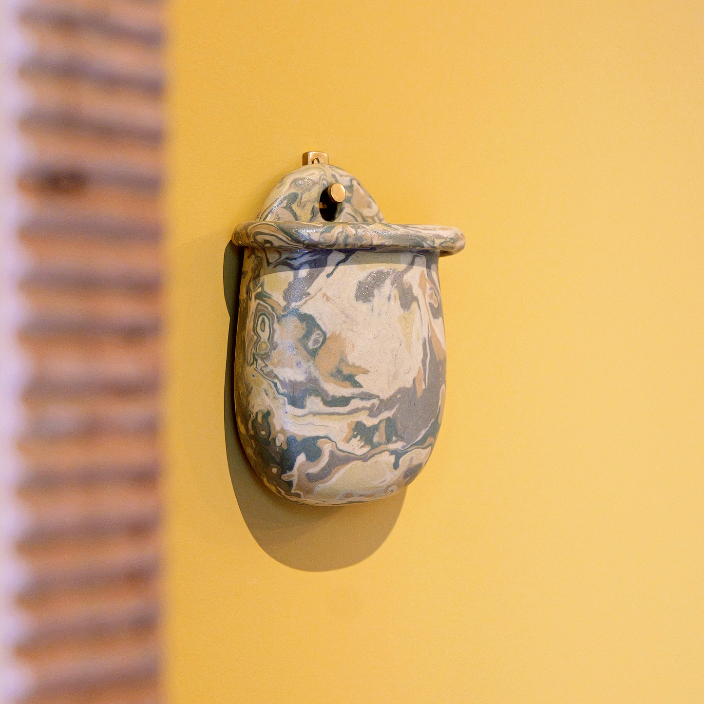 Vase / 壁掛けの花器〈 2 〉