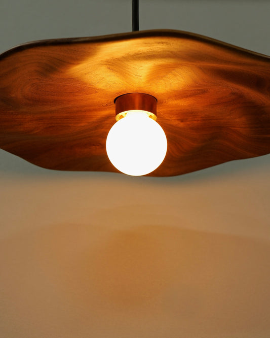 PETAL PENDANT LAMP