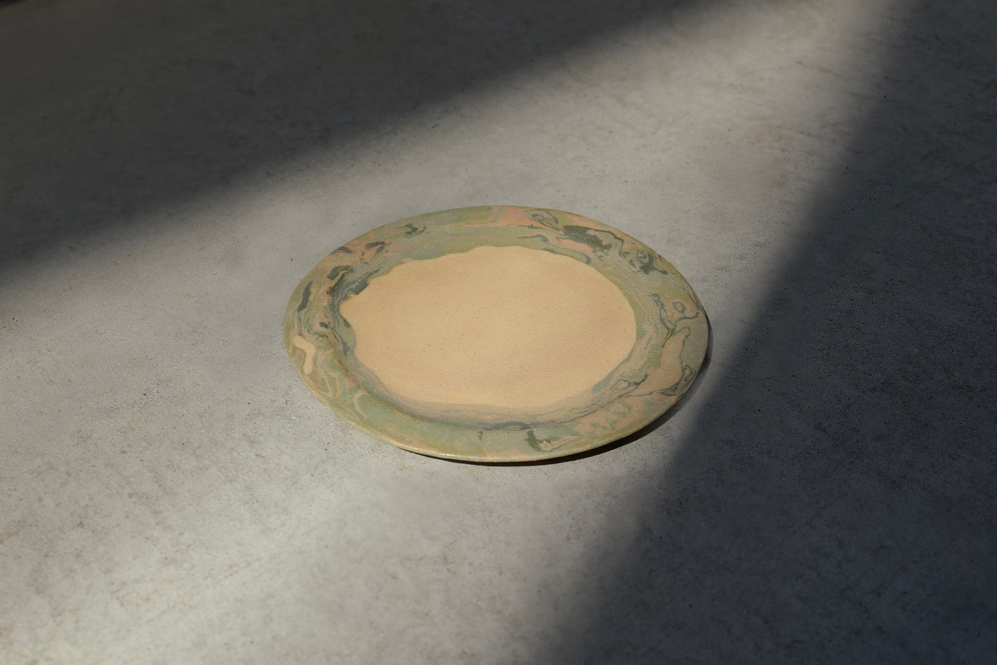 Plate / 平皿〈 6 〉