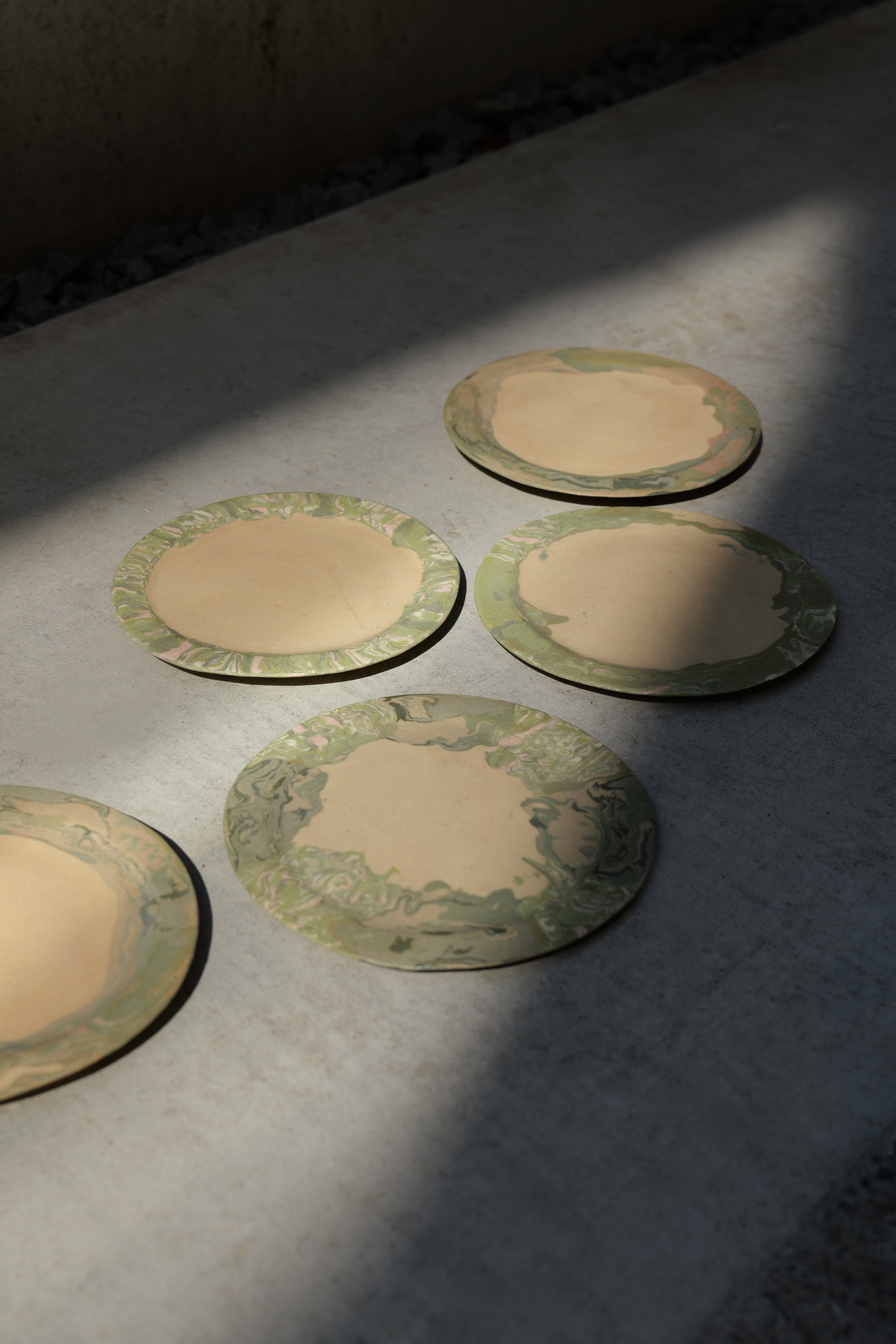 Plate / 平皿〈 6 〉