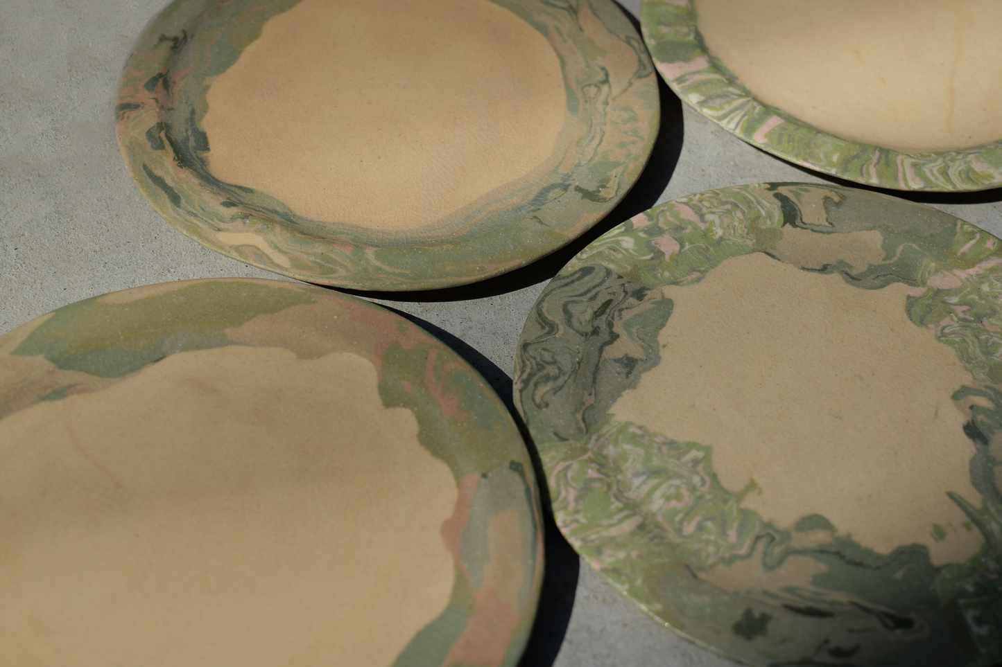 Plate / 平皿〈 6 〉