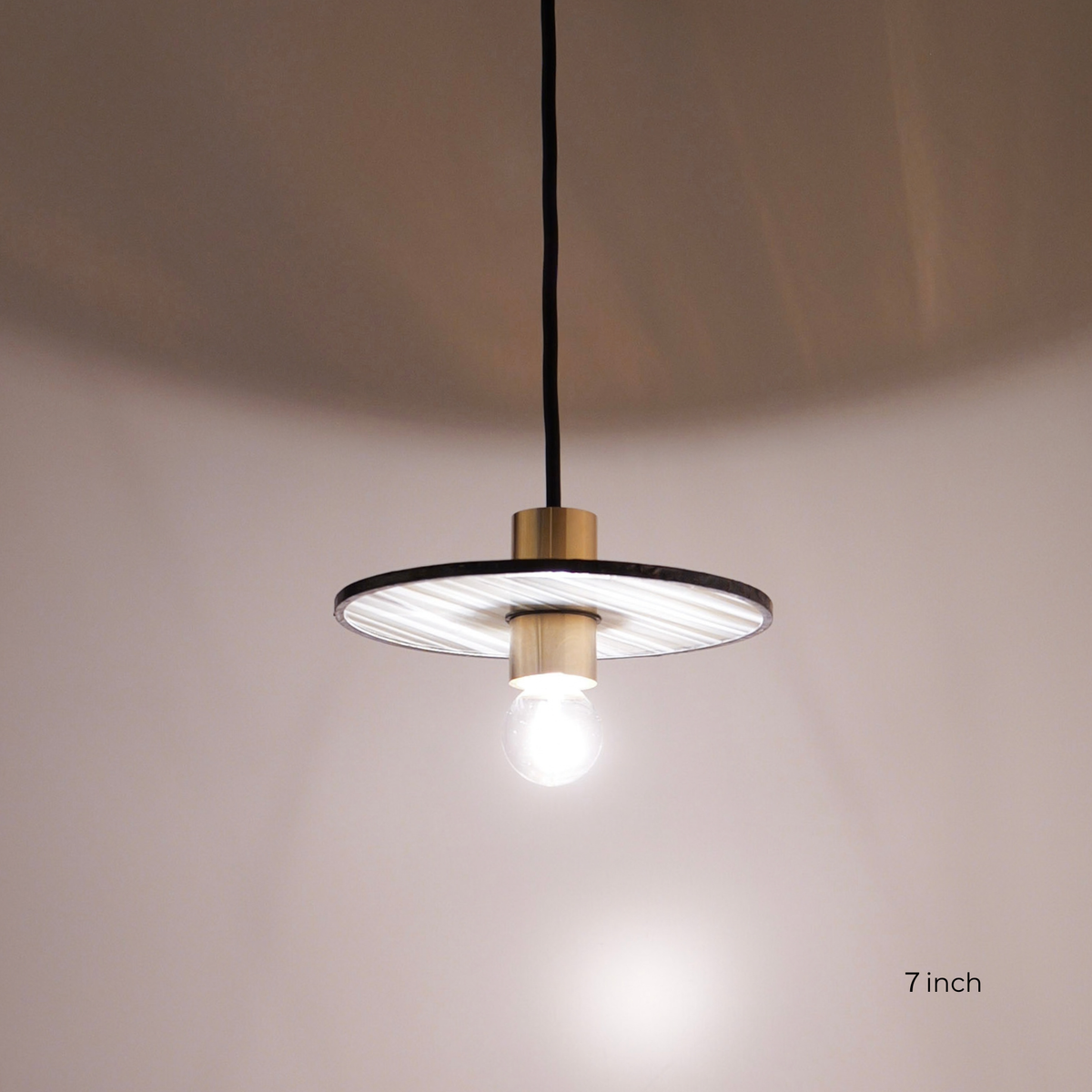 【 在庫限り 】GLASSIC  LIGHT/streaky glass 7インチ　