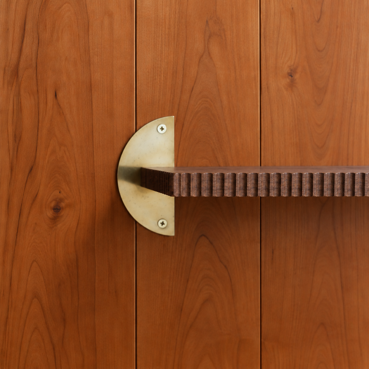 ARC SHELF